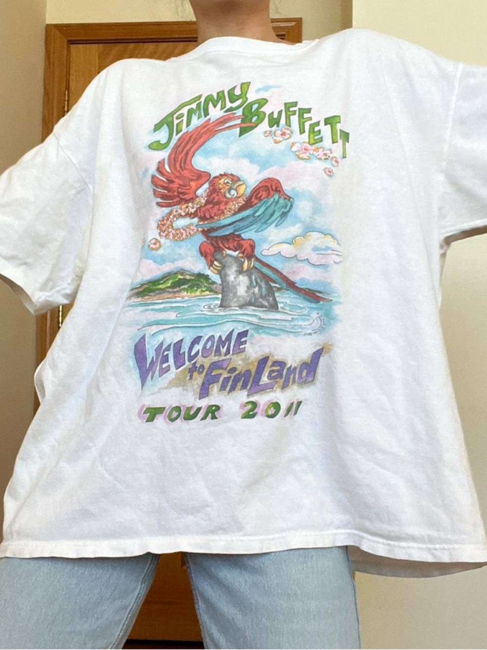 Jimmy Buffett "Welcome to FinLand" Tour 2011 White Graphic Short Sleeve Tee